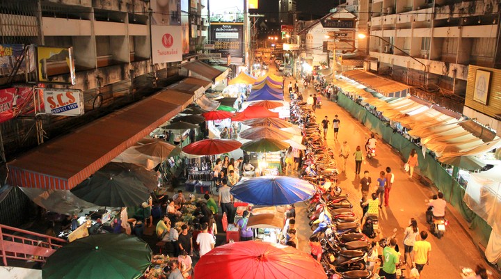 Temple Street Night Market