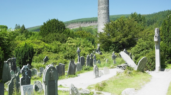 De toren van Glendalough