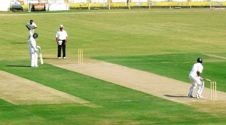Jinnah Stadion