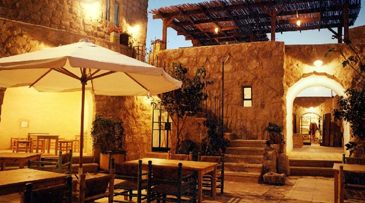 Haret Jdoudna Restaurant