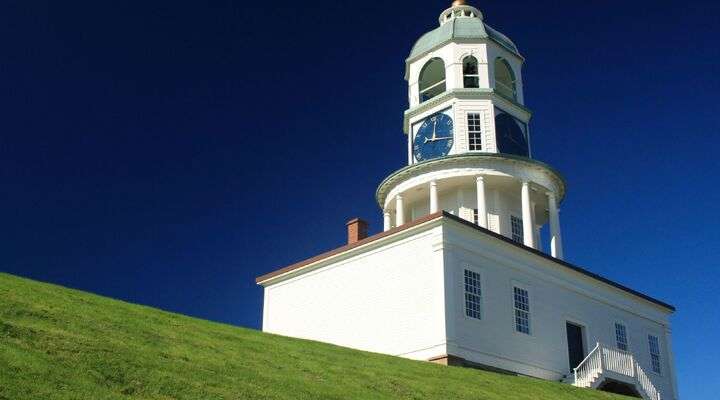 Citadel Hill met Fort George