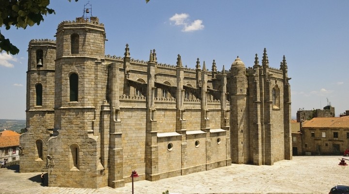 Kathedraal in Guarda, Oost-Portugal