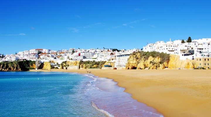 Strand van Albufeira, Algarve, Portugal