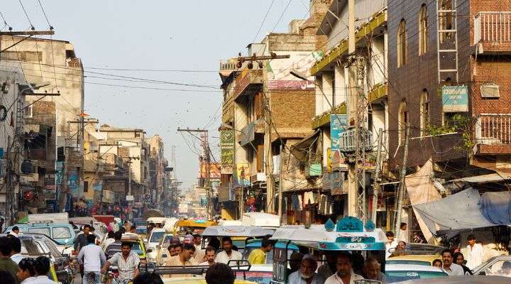 De Raja Bazar