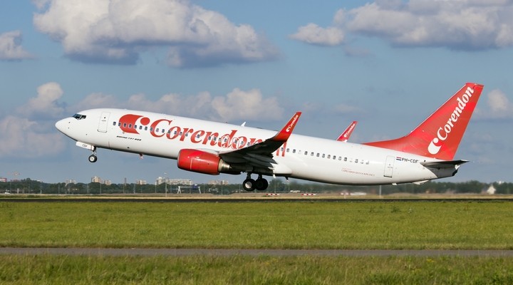 Vliegtuig Corendon