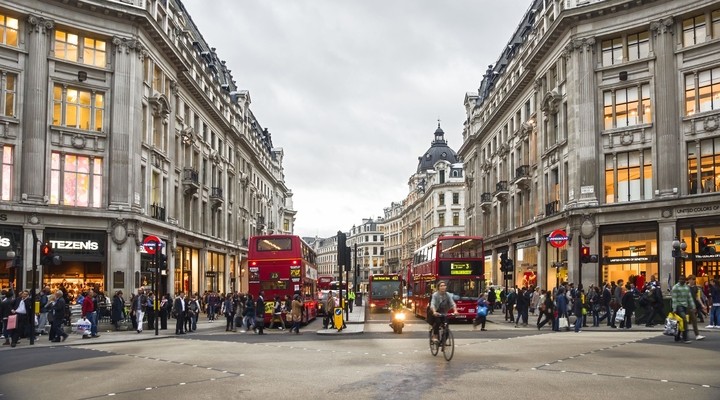 Oxford Street winkelstraat shoppen in Londen