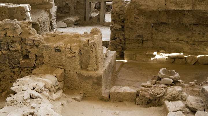 Akrotiri