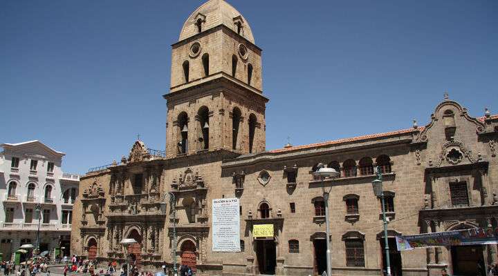 San Francisco kerk en de San Lázaro kerk