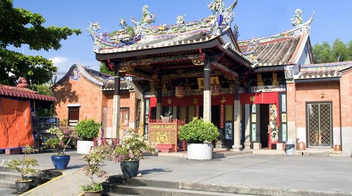 Kuil Ular