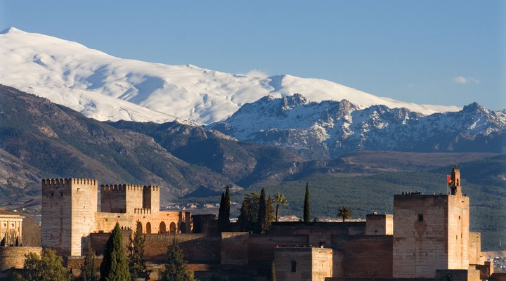Alhambra met skigebied Sierra Nevada