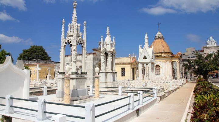 Necropolis Colón