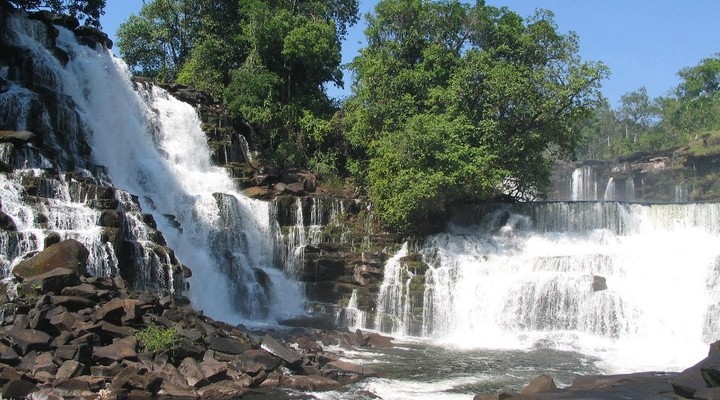 Kabweluma Falls