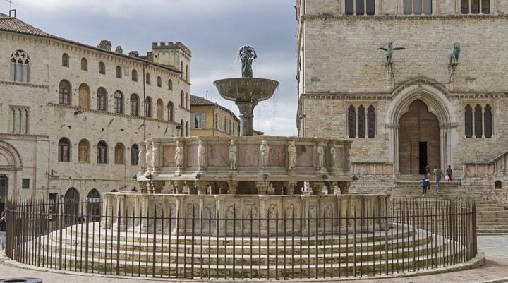 Fontana Maggiore
