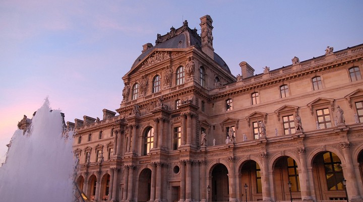 Louvre