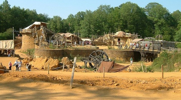 Guédelon