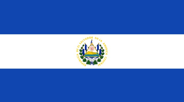 De vlag van El Salvador