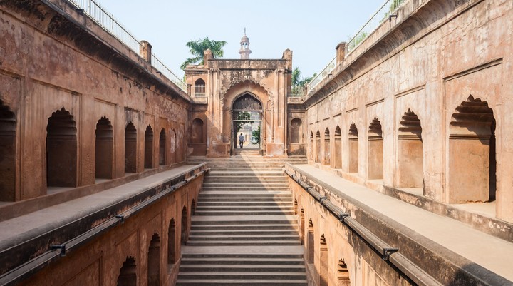 Bara Imambara