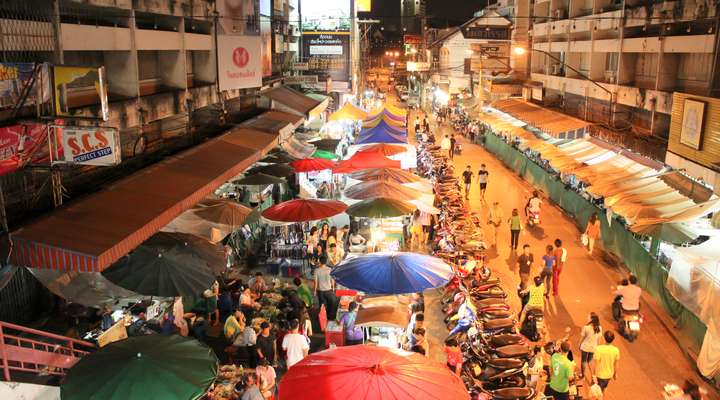 Temple Street Night Market