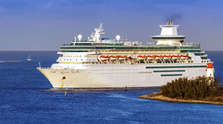 Cruiseschip in de Bahama's
