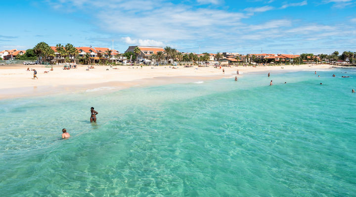 Strand Santa Maria, Sal