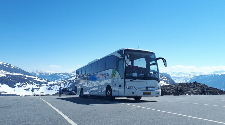 De bus van Effeweg.nl