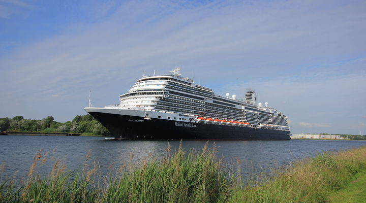 MS Koningsdam van Holland America Line